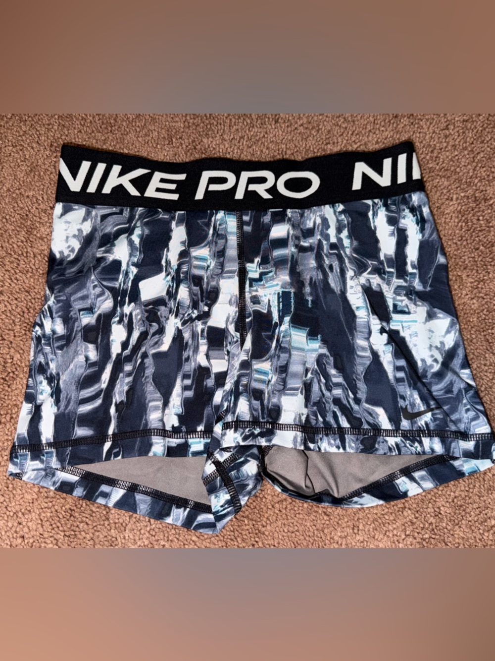 Nike Pro Compression Shorts - Black & Gray Print